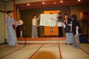 「ゆけゆけ どんどん」川崎さんの名調子